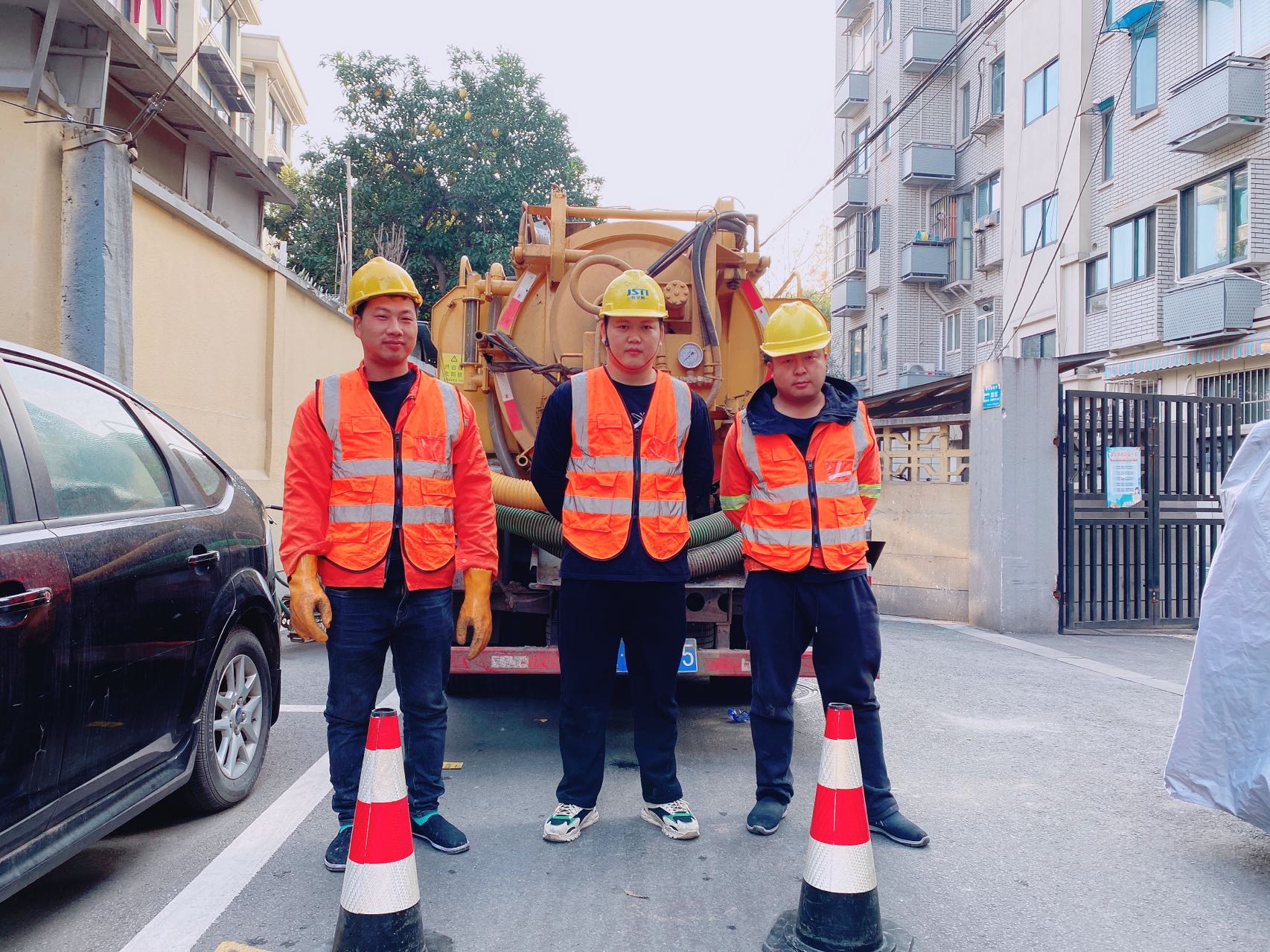中桥村南京某小区管道清淤检测施工